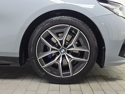 BMW 5 SERIES - 8