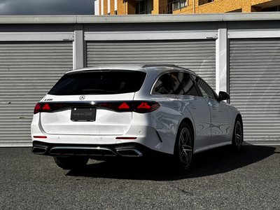 MERCEDES-BENZ E-CLASS - 9