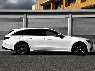 MERCEDES-BENZ E-CLASS - 10