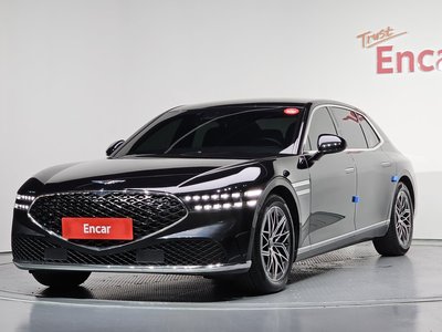 صورة 1 لـ 2022 Genesis G90 (RS4)
