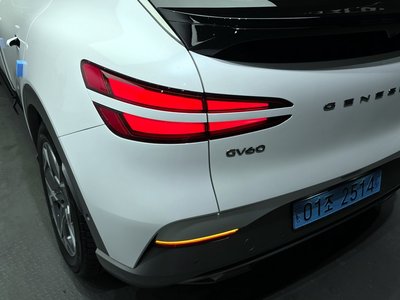 2022 Genesis GV60 — фото 10