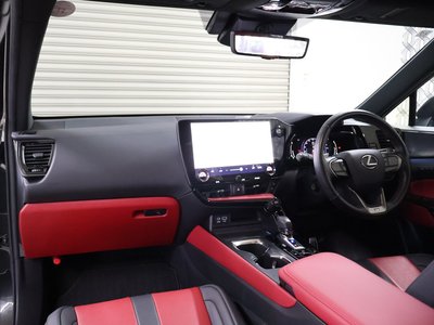 2023 Lexus NX photo 3