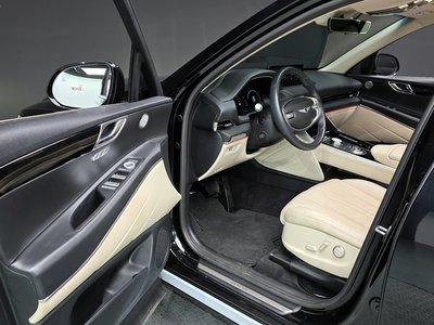 GENESIS GV80 - 10