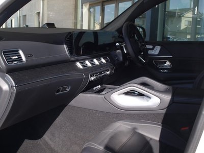 MERCEDES-BENZ GLS - 8