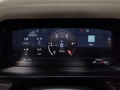 LAND ROVER DEFENDER - 8