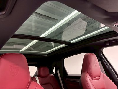 2022 Porsche CAYENNE — миниатюра 30