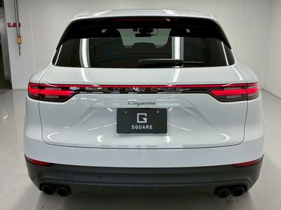 2022 Porsche CAYENNE — миниатюра 16