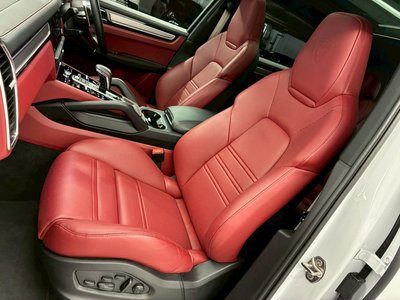 2022 Porsche CAYENNE 照片 6