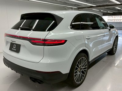 2022 Porsche CAYENNE — миниатюра 15