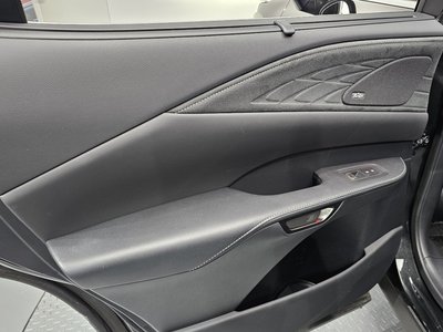 صورة مصغرة 15 لـ 2025 Lexus RX