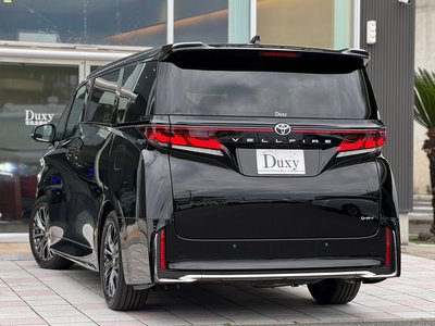 TOYOTA VELLFIRE - 8
