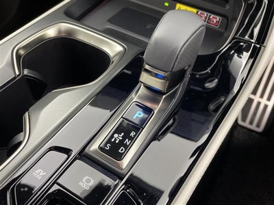 2023 Lexus NX — миниатюра 12