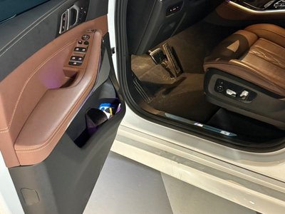 صورة 6 لـ 2025 BMW X5