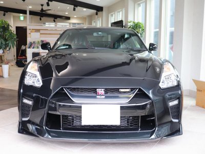 NISSAN GT-R - 5