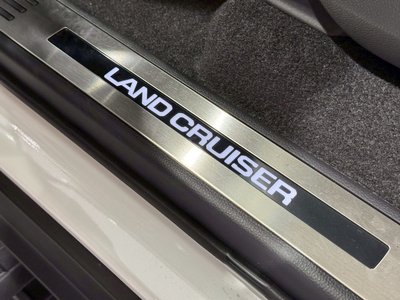 TOYOTA LAND CRUISER 250 - 9