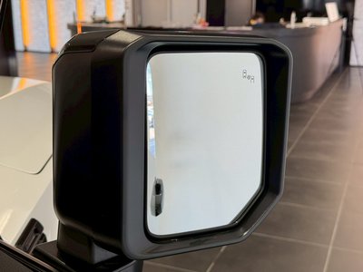 TOYOTA LAND CRUISER 250 - 5