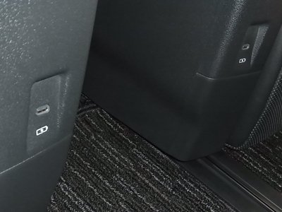 2023 Toyota ALPHARD thumbnail 49
