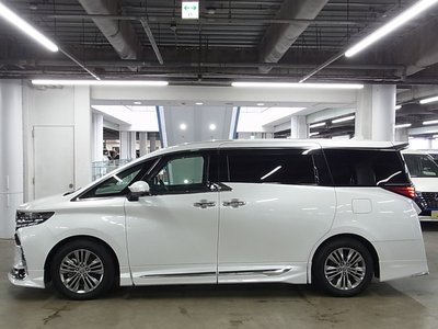 2023 Toyota ALPHARD thumbnail 13