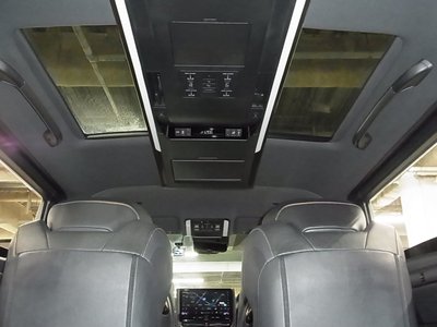 2023 Toyota ALPHARD — фото 2