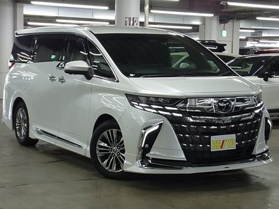 2023 Toyota ALPHARD — фото 8