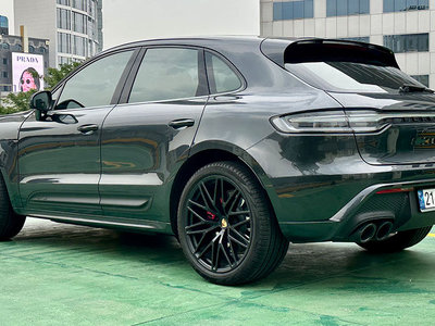 PORSCHE MACAN - 6