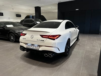 MERCEDES-BENZ CLA - 5