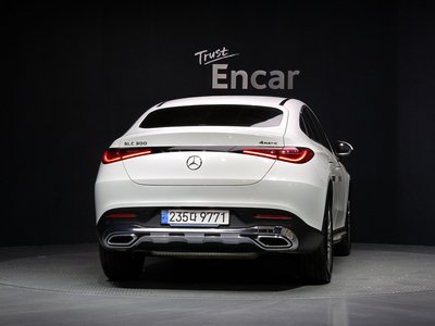 MERCEDES-BENZ GLC - 4