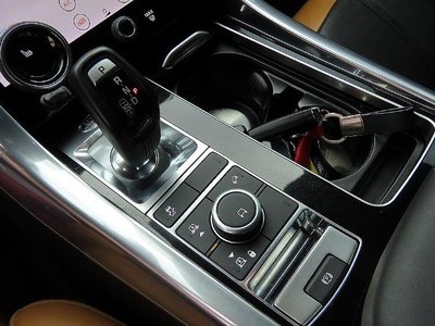 صورة مصغرة 12 لـ 2018 LAND Rover RANGE ROVER SPORT