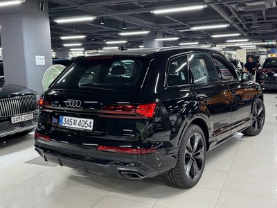 صورة 2 لـ 2026 AUDI Q7