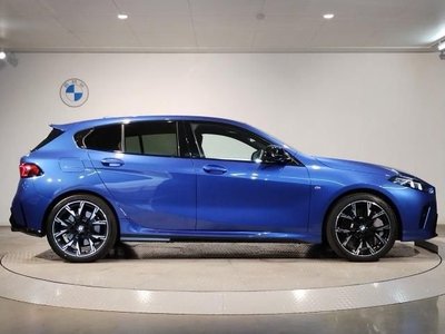 BMW 1 SERIES - 8