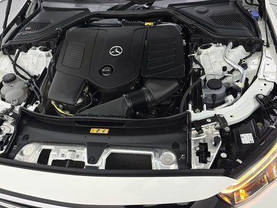 MERCEDES-BENZ E-CLASS - 7