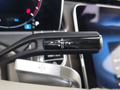 MERCEDES-BENZ E-CLASS - 9