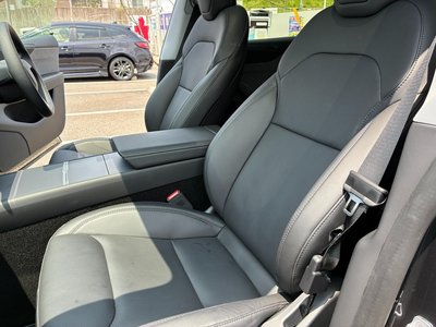 2025 Tesla MODEL Y — миниатюра 31