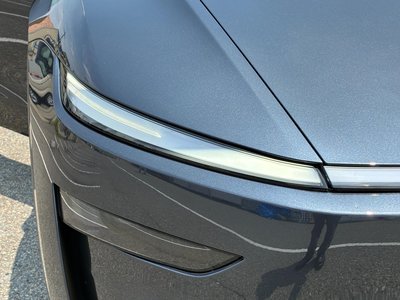2025 Tesla MODEL Y — миниатюра 42