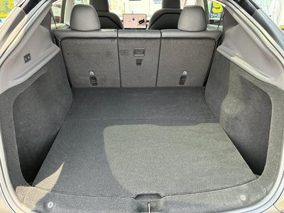 2025 Tesla MODEL Y — миниатюра 32