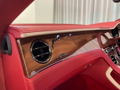 صورة مصغرة 21 لـ 2025 Bentley CONTINENTAL