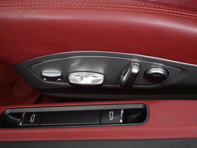 2014 Porsche 911 — миниатюра 15