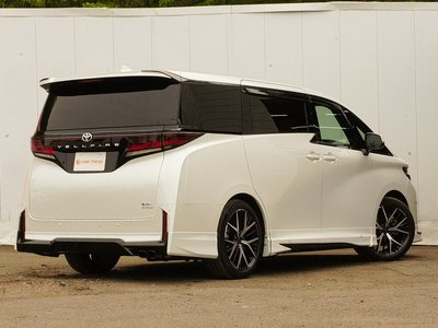 TOYOTA VELLFIRE - 3