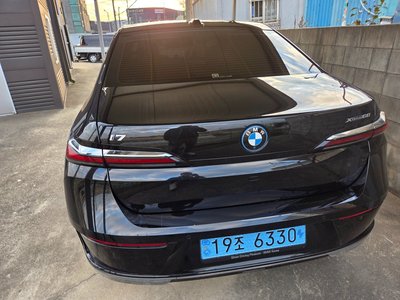 BMW I7 - 5
