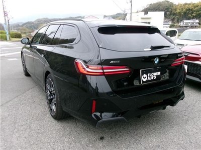 BMW 5 SERIES - 6