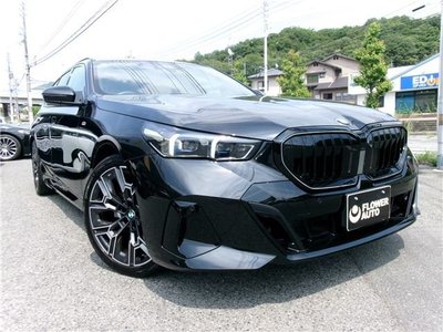 BMW 5 SERIES - 4