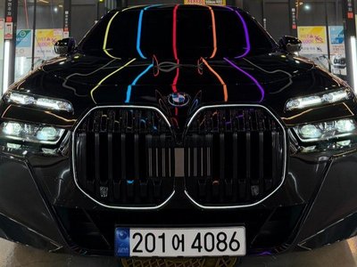 BMW 7 SERIES - 5