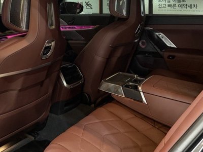 BMW 7 SERIES - 7