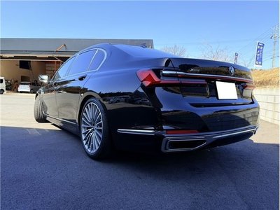 2021 BMW 7 SERIES photo 4