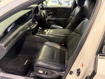 2018 Lexus LS thumbnail 58
