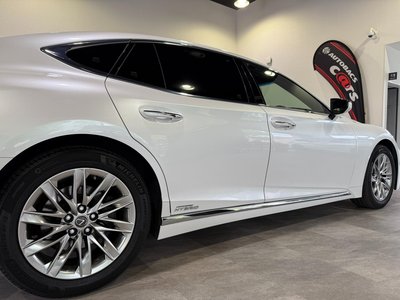 2018 Lexus LS thumbnail 39