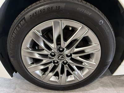 2018 Lexus LS thumbnail 56