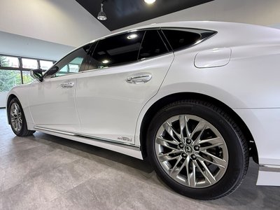 2018 Lexus LS thumbnail 55