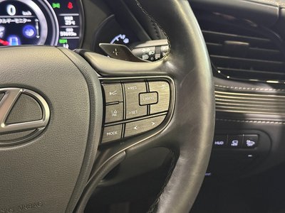 2018 Lexus LS thumbnail 15