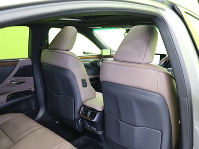 2023 Lexus ES thumbnail 46